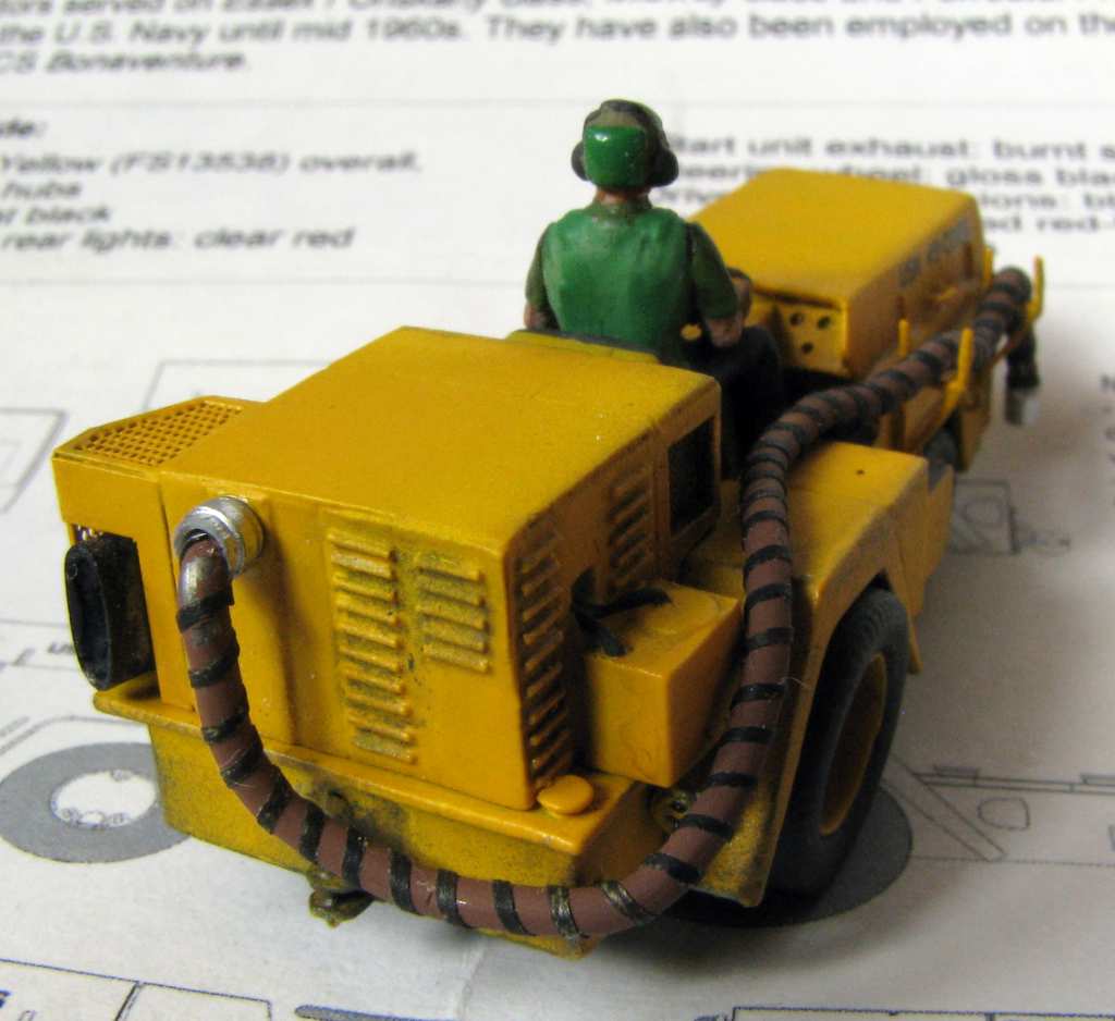 1:72 F4MODELS MD-1 Tractor by Pawel