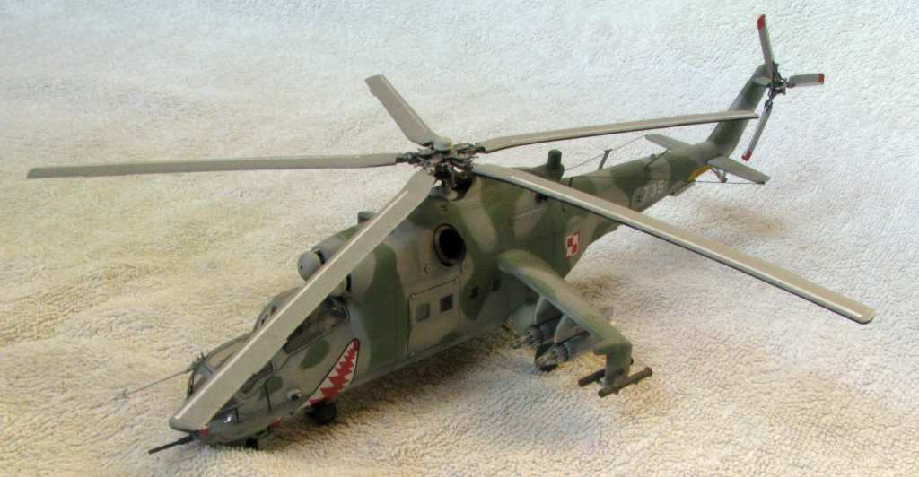 1:72 Italeri Mi-24 by Pawel