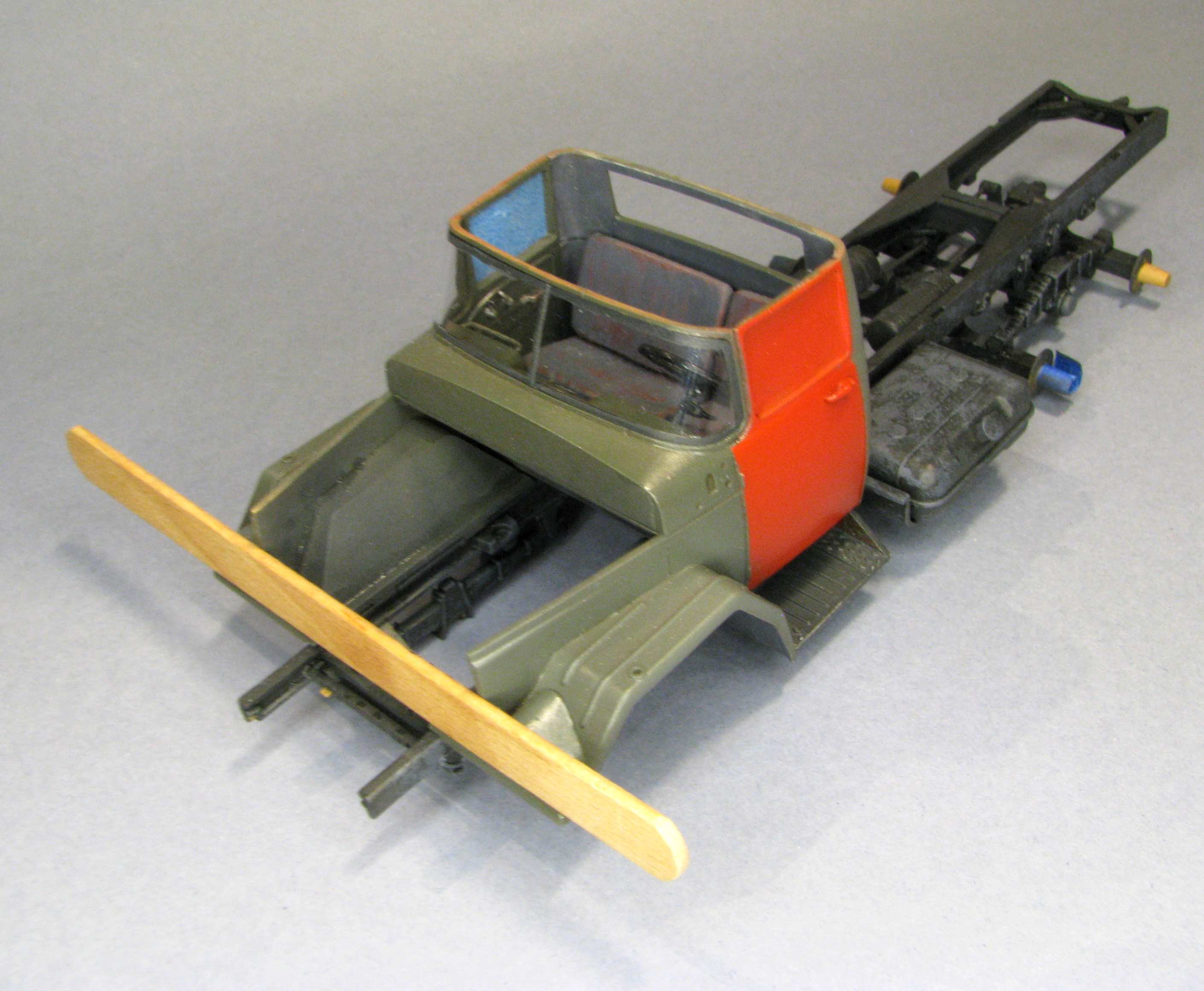 chassis04.jpg